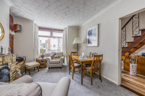 22 Romsey Avenue, Portsmouth-PorticoMarketing-Sold