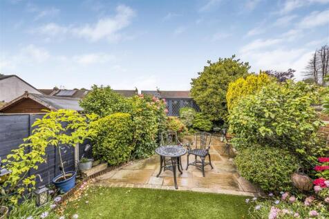 22 Romsey Avenue, Portsmouth-PorticoMarketing-Sold