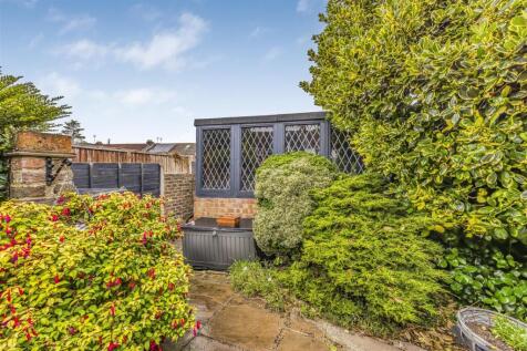 22 Romsey Avenue, Portsmouth-PorticoMarketing-Sold