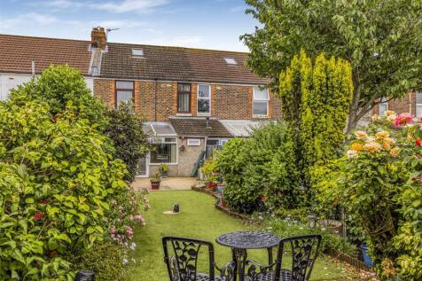 22 Romsey Avenue, Portsmouth-PorticoMarketing-Sold