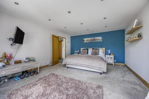 2A Lovedean Lane, Cowplain-PorticoMarketing-SoldBy