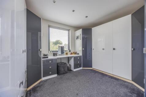 2A Lovedean Lane, Cowplain-PorticoMarketing-SoldBy