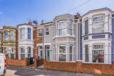254 Powerscourt Road, Fratton-Small-PorticoMarketi