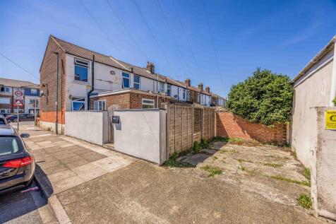Lower Flat, 215 Milton Road, Southsea-Small-Portic