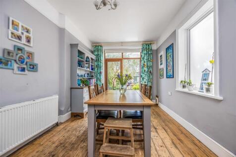 14 Francis Avenue, Southsea-Small-PorticoMarketing