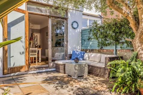 14 Francis Avenue, Southsea-Small-PorticoMarketing