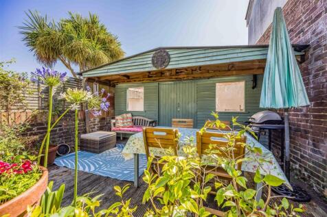 14 Francis Avenue, Southsea-Small-PorticoMarketing