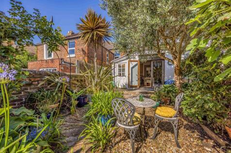 14 Francis Avenue, Southsea-Small-PorticoMarketing