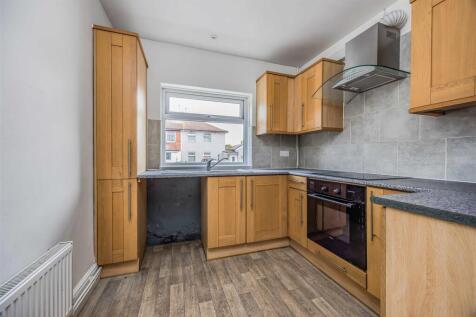 10 Harbour Way, Portsmouth-Small-PorticoMarketing-