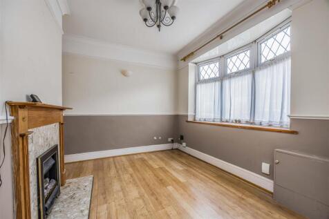 108 Knox Road, Portsmouth-Small-PorticoMarketing-S
