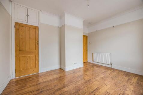 108 Knox Road, Portsmouth-Small-PorticoMarketing-S