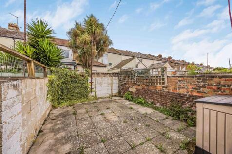 108 Knox Road, Portsmouth-Small-PorticoMarketing-S