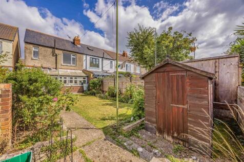 8 Wesley Grove, Copnor-Small-PorticoMarketing-Sold