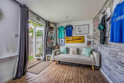 135 Drayton Road, Portsmouth-Small-PorticoMarketin
