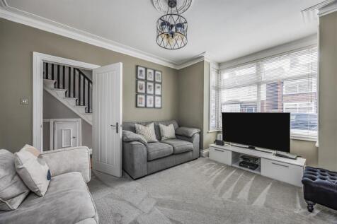 29 Hewett Road, Hilsea-PorticoMarketing-SoldBy-21.