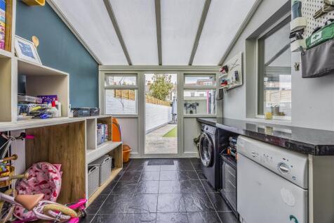 29 Hewett Road, Hilsea-PorticoMarketing-SoldBy-34.