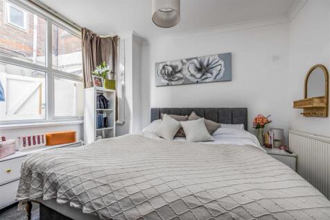 Flat 2, 27, Festing Road, Southsea-Small-PorticoMa