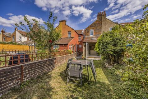 57 Chesterfield Road, Baffins-PorticoMarketing-Sol