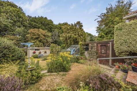 52 Coombe Farm Avenue, Fareham-PorticoMarketing-So