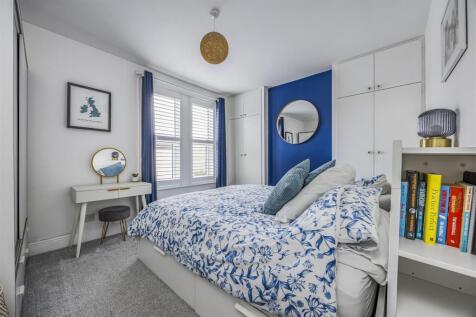 38 Hellyer Road, Milton-PorticoMarketing-SoldBy-1.