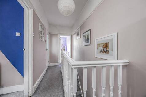 38 Hellyer Road, Milton-PorticoMarketing-SoldBy-4.