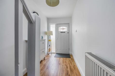 3 Algiers Road, Baffins-Small-PorticoMarketing-Sol