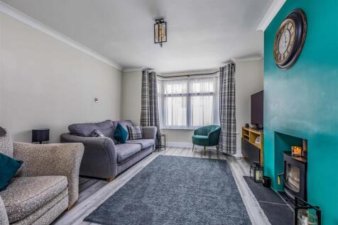 3 Algiers Road, Baffins-Small-PorticoMarketing-Sol