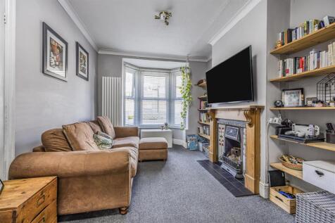 98 Dunbar Road, Southsea-PorticoMarketing-SoldBy-1