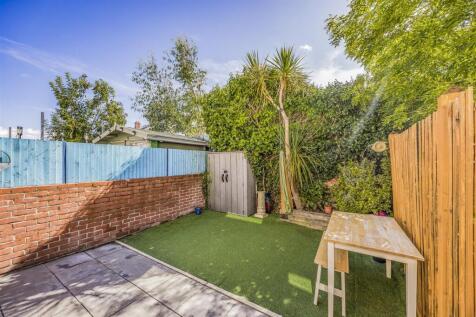 98 Dunbar Road, Southsea-PorticoMarketing-SoldBy-3