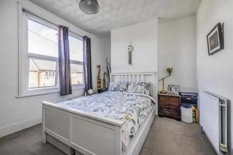 98 Dunbar Road, Southsea-PorticoMarketing-SoldBy-5