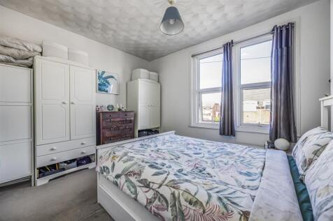 98 Dunbar Road, Southsea-PorticoMarketing-SoldBy-4