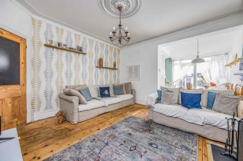211 Milton Road, Southsea-Small-PorticoMarketing-S