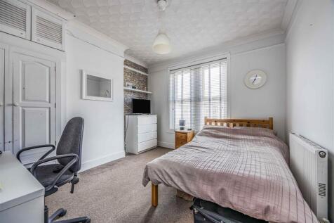 211 Milton Road, Southsea-Small-PorticoMarketing-S