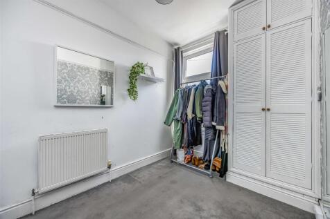 211 Milton Road, Southsea-Small-PorticoMarketing-S