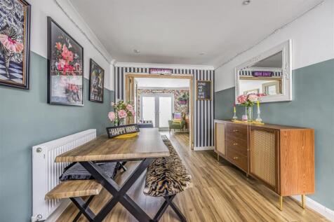 20 Reginald Road, Southsea-PorticoMarketing-SoldBy