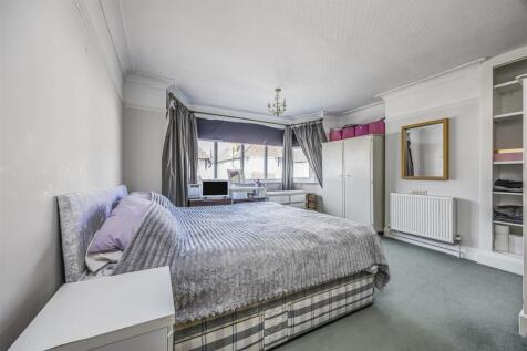 5 Woolner Avenue, Cosham-PorticoMarketing-SoldBy-1