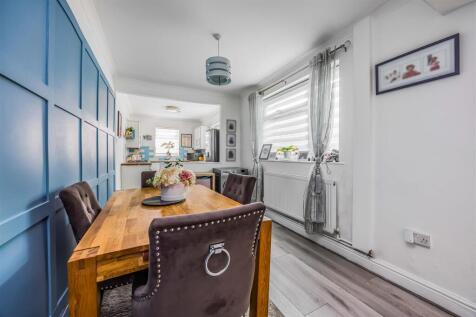 104 Jervis Road, Portsmouth-Small-PorticoMarketing