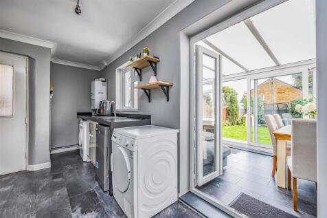 49 Woodgreen Avenue, Bedhampton-Small-PorticoMarke