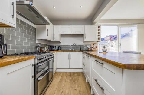 2 Wesley Grove, Copnor-PorticoMarketing-SoldBy-20.