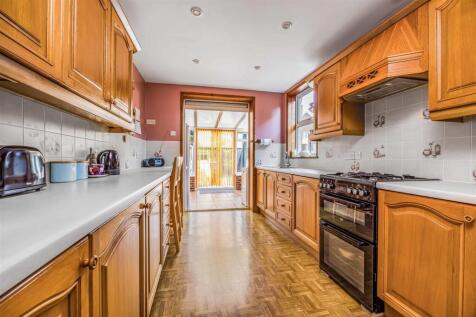 2 Wallington Road, Portsmouth-Small-PorticoMarketi