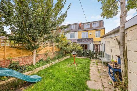 18 Thurbern Road, Portsmouth-Small-PorticoMarketin