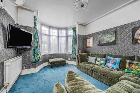 18 Thurbern Road, Portsmouth-Small-PorticoMarketin
