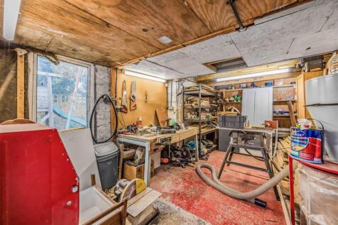 18 Thurbern Road, Portsmouth-Small-PorticoMarketin
