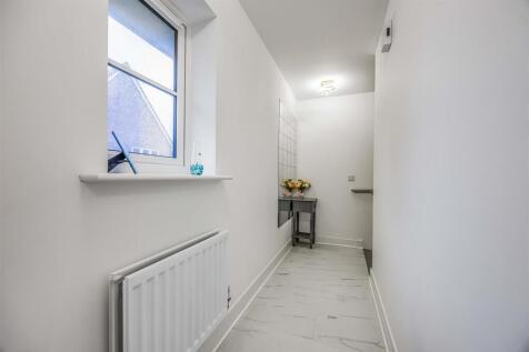 24 Coddington Grove, Waterlooville-Small-PorticoMa