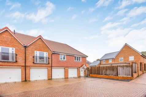 24 Coddington Grove, Waterlooville-Small-PorticoMa