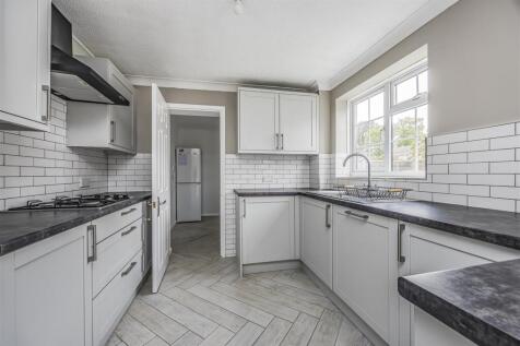 22 Royal Way, Waterlooville-PorticoMarketing-SoldB