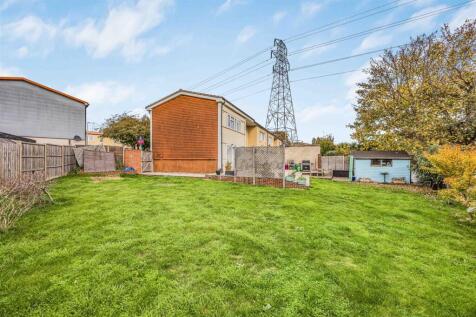 6 Stanford Close, Paulsgrove-Small-PorticoMarketin