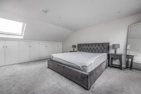 68 Kirby Road, Copnor-Small-PorticoMarketing-SoldB