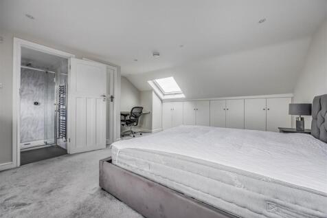 68 Kirby Road, Copnor-Small-PorticoMarketing-SoldB