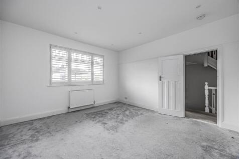 68 Kirby Road, Copnor-Small-PorticoMarketing-SoldB